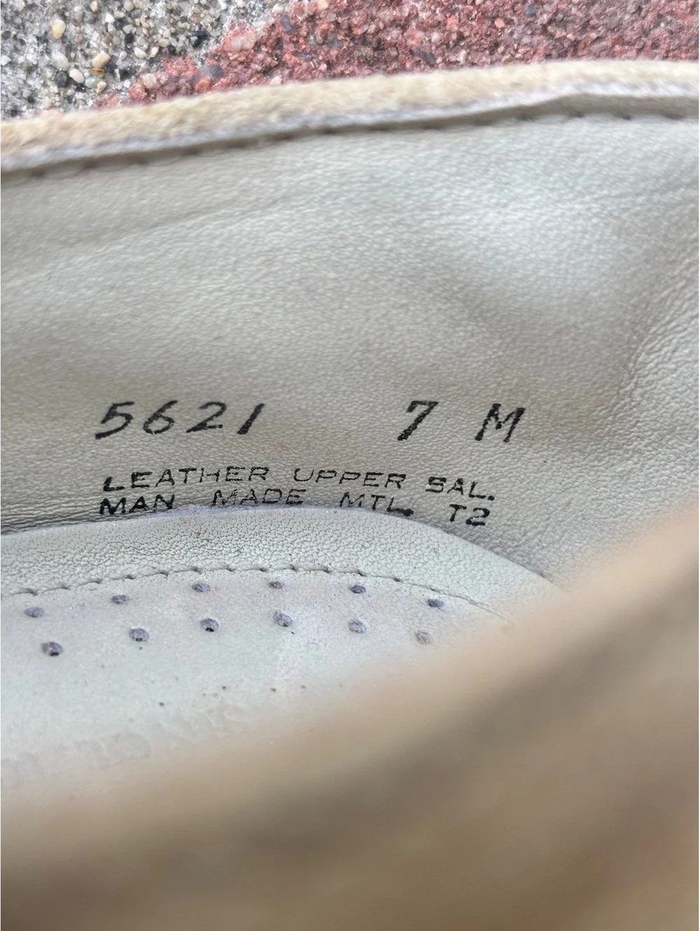 Bass Beige Suede Lace-Up Shoes with Red Rubber Sole